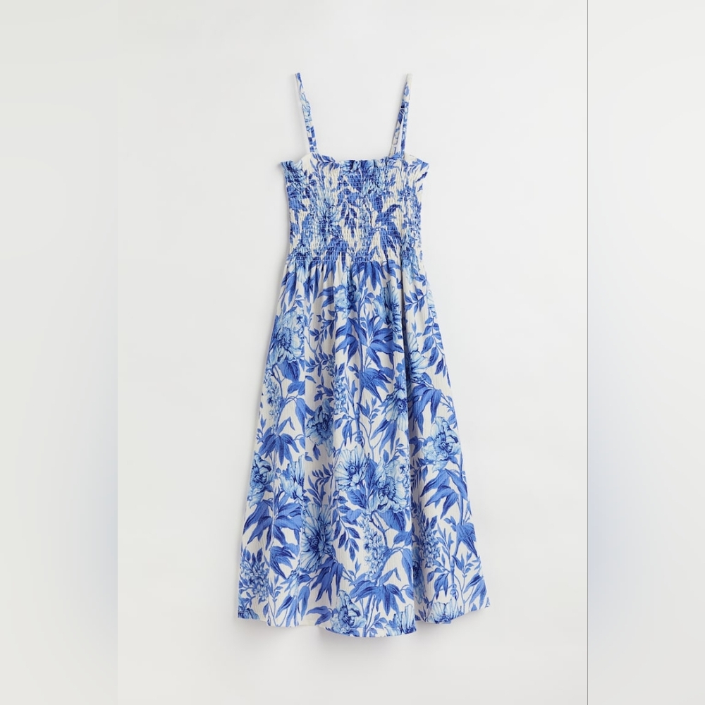 H&M Floral Blue and White Adjustable Spaghetti Strap Smocked Sundress